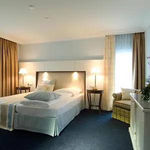 hotel-weinstube-ochsen-stuttgart.stuttgart-hotel.com/