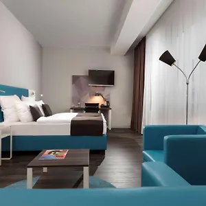4* Отель Western Airport